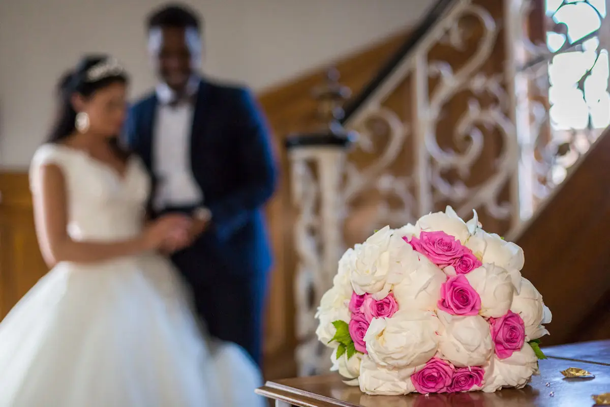 Bouquet de la mariée composé de fleurs délicates